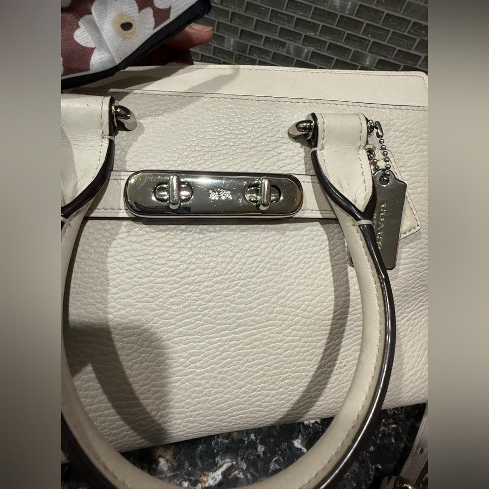 COACH 2018 Swagger 27 Carryall
Color- Chalk EUC - Picture 13 of 14